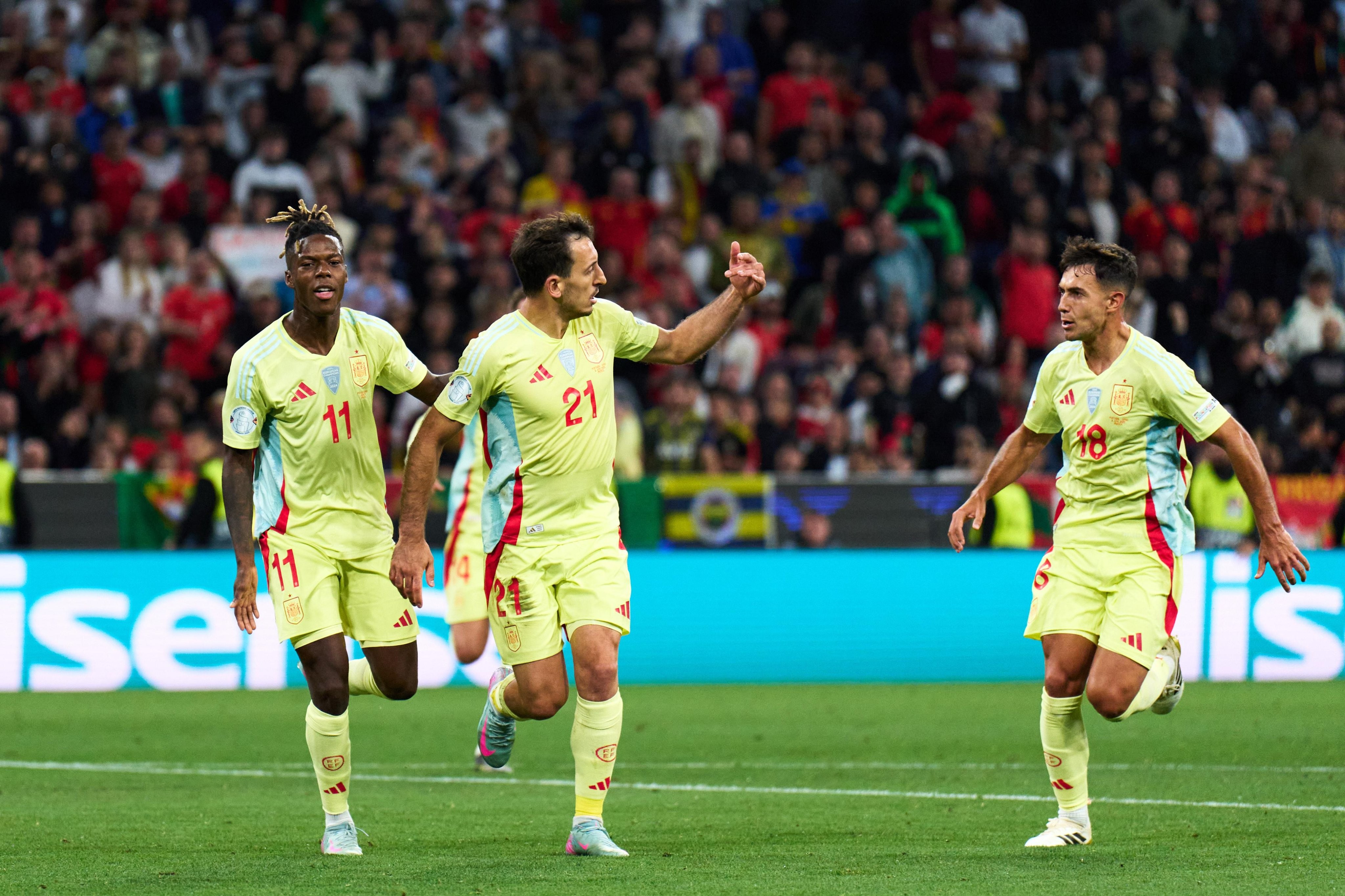 包含欧国联比赛回放:经典进球助球队夺冠的词条 包含欧国联比赛回放:经典进球助球队夺冠的词条