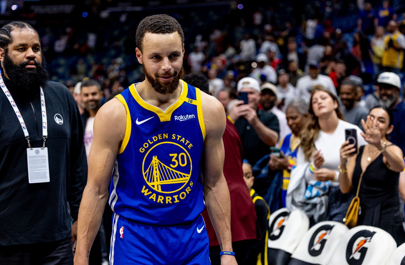 包含勇士迎来四连胜,库里状态回暖的词条 包含勇士迎来四连胜,库里状态回暖的词条