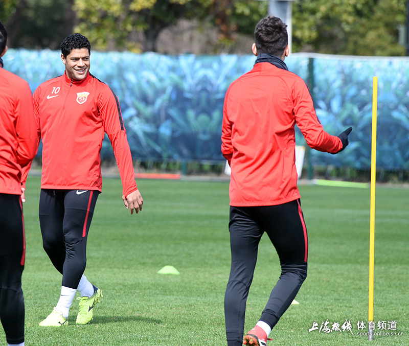 od体育在线登录-关于欧洲国家队火力全开，备战迎接新挑战的信息