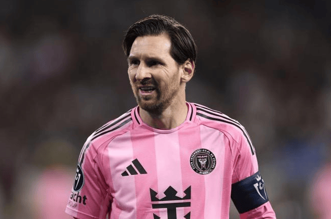 AT梅西单刀失良机，巴塞罗那险胜