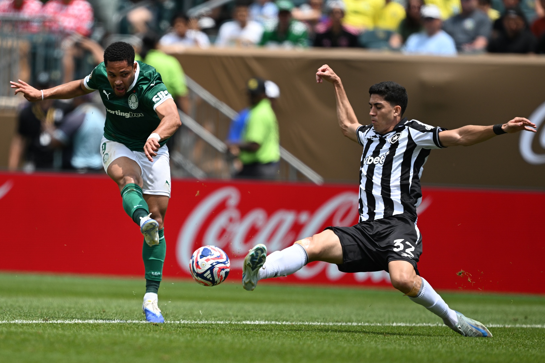 包含帕尔马主场险胜,力保联赛不败战绩的词条 包含帕尔马主场险胜,力保联赛不败战绩的词条